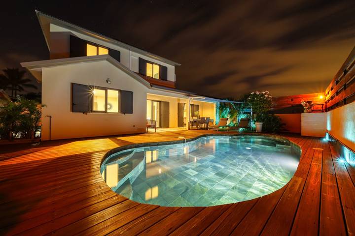 Villa pour 8 personnes, avec piscine ainsi que terrasse et jardin sur l' Île de la Réunion - 3