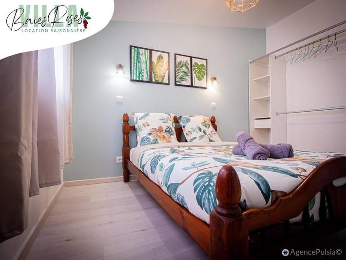 Location de vacances pour 13 personnes, avec terrasse et piscine dans Le Quatorzieme - 3