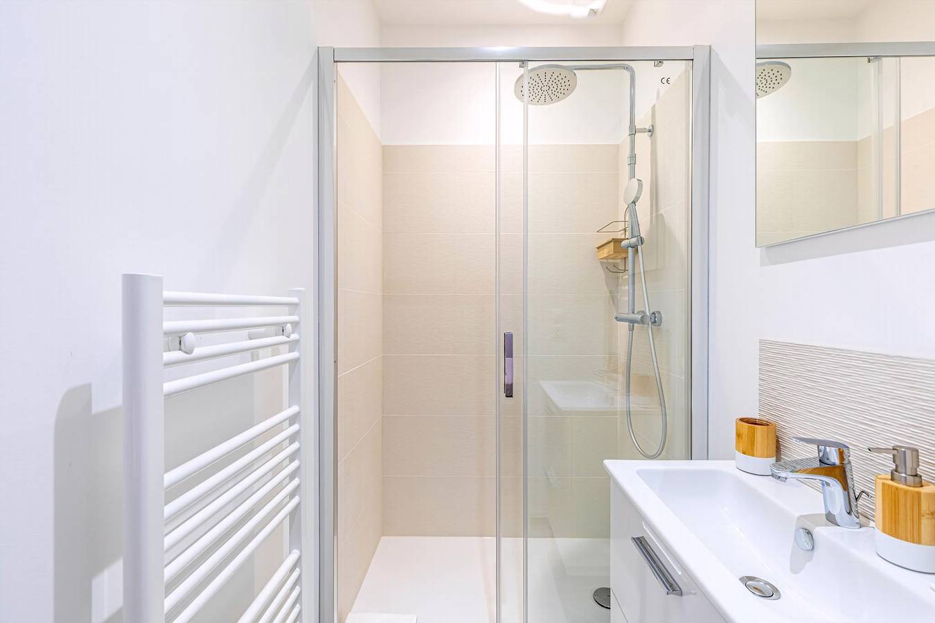 Studio entier, Guestready - studio direct Champs Elysées in Malakoff, Hauts-de-Seine