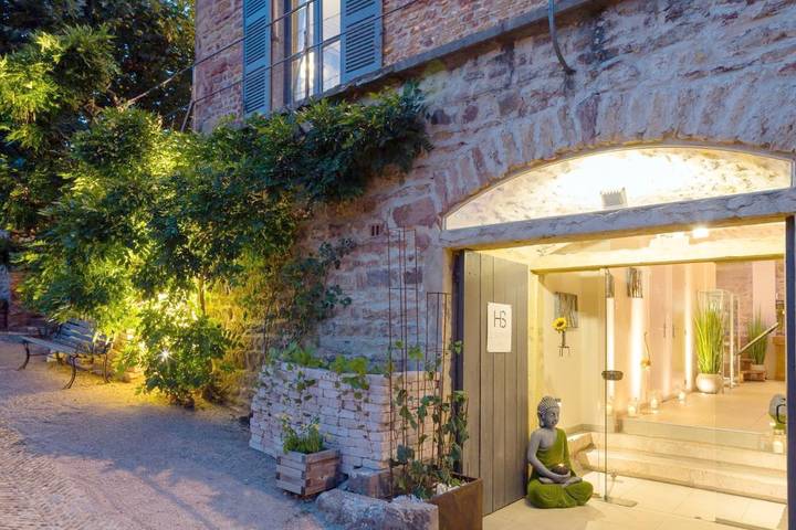 Hôtel pour 2 personnes, avec piscine et sauna ainsi que jacuzzi et jardin à Blacé - 2