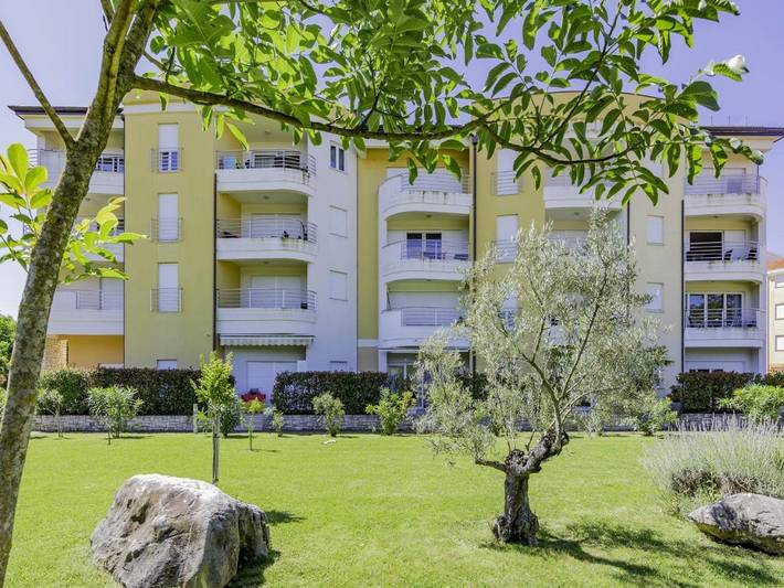 BnB für 4 Personen, mit Balkon und Garten in Umag