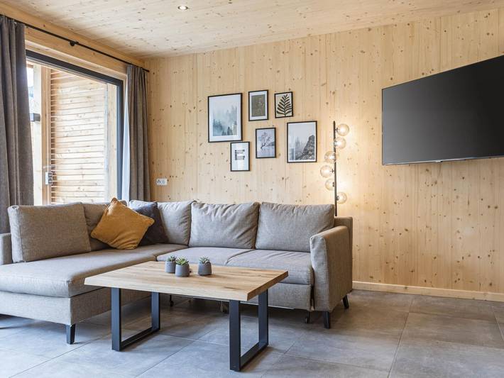 Angenehmes Ferienhaus mit Pool (ohne Kaution) in St. Georgen ob Murau, Sankt Georgen am Kreischberg