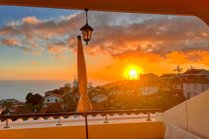 Casa de férias para 4 pessoas, com Vista para o mar e Varanda em Ponta do Sol