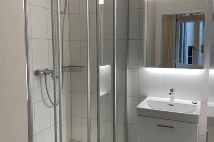 Appartement entier, Super appartement 2Ch proche Paradeplatz (Canal3) in Zurich, District de Zurich