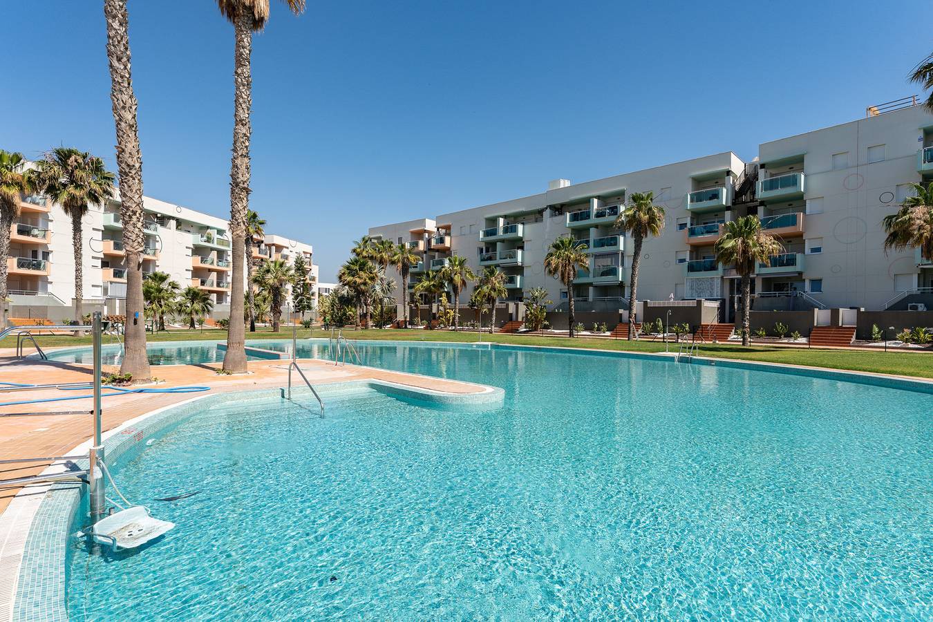 Entire apartment, Almeriasuite Palm Beach Golf & Pool 1001 in Almerimar, El Ejido