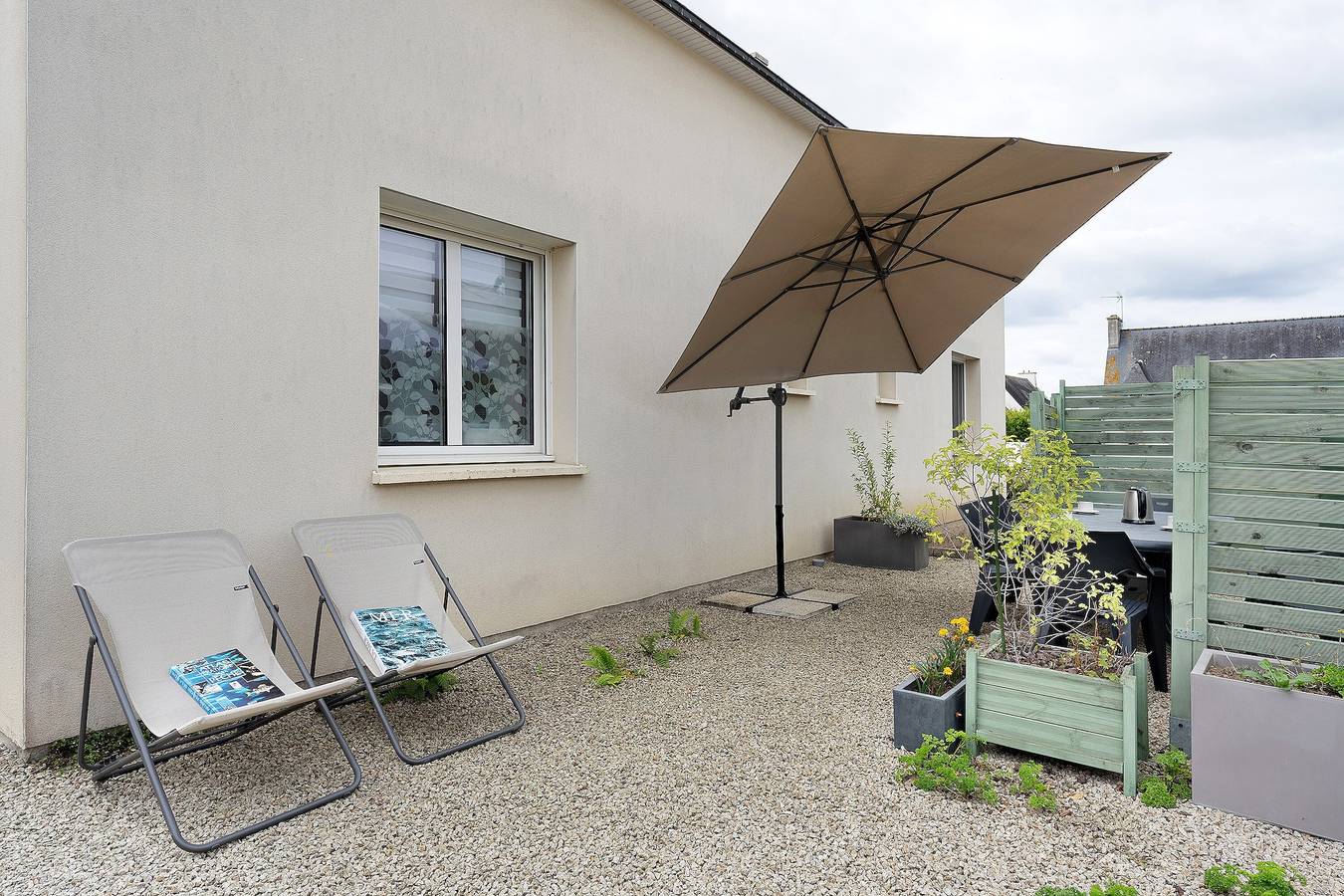 Ganze Wohnung, 300 m von Strand – Helle 2-Zimmer-Wohnung mit privatem Parkplatz in Roscoff, Ceinture Dorée