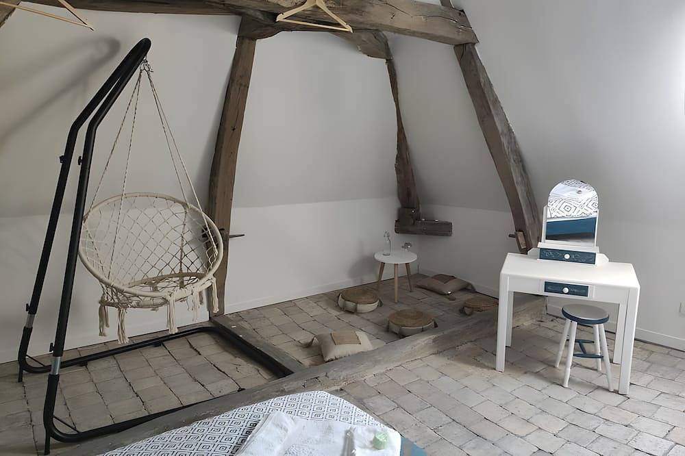 Espace 2 chambres avec sdb in Hommes, Région de Tours