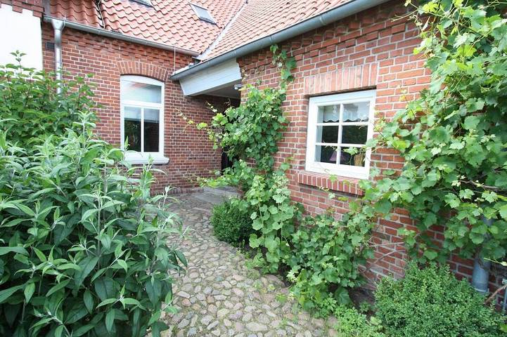 Ferienwohnung für 15 Personen, mit Garten und Pool in Amt Neuhaus