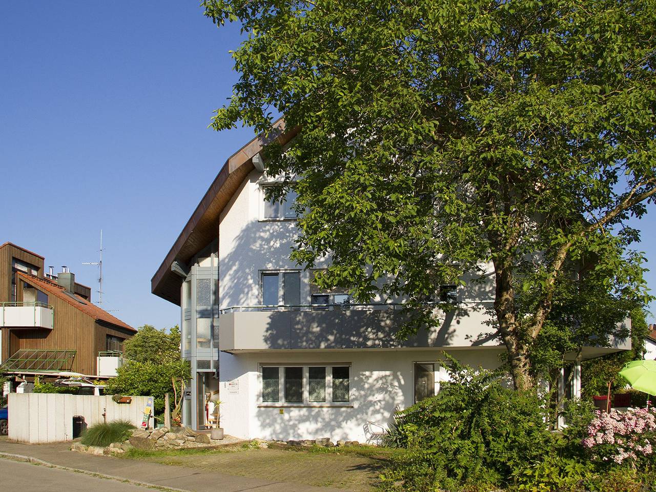 Gästehaus Sonnenstube - Appartement 5, 80qm, 1 Wohn-/Schlafzimmer, max. 4 Personen in Langenargen, Region Bodensee-Oberschwaben