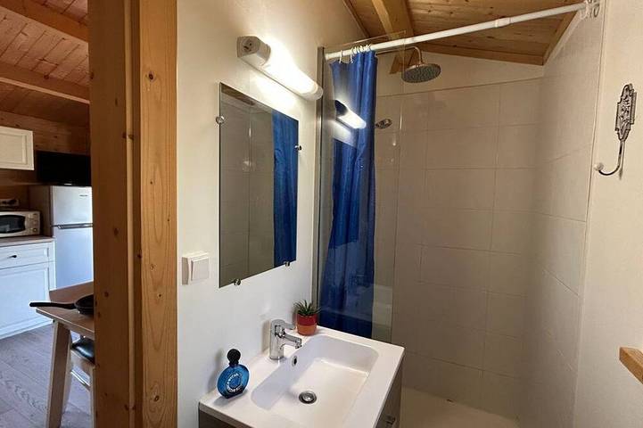 Gîte pour 4 personnes, avec piscine dans Éclassan - 4
