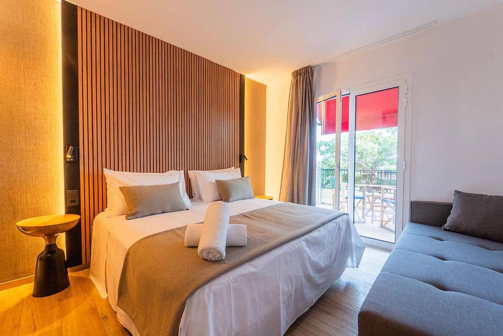 Hostal Boutique - Rivolto Rooms in Santa Susanna, Costa del Maresme