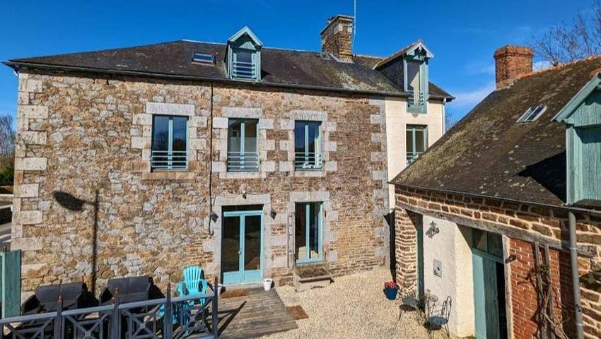 Chambre d’hôte pour 3 personnes, avec jardin ainsi que vue et terrasse
