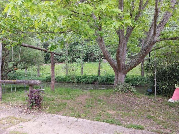 Location de vacances pour 14 personnes, avec vue ainsi que jardin et terrasse, animaux acceptés à Cassagnes-Bégonhès - 4