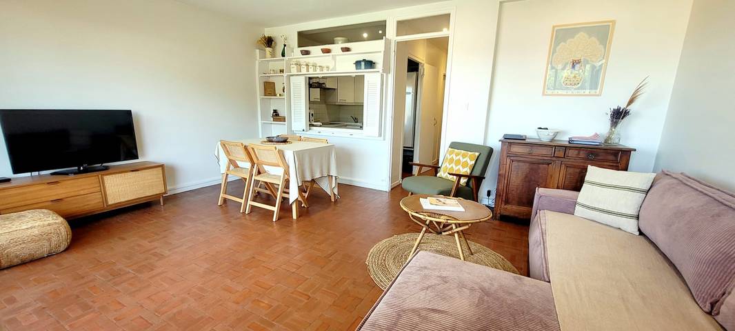 Gîte pour 4 personnes, avec balcon à Saint-Tropez - 2