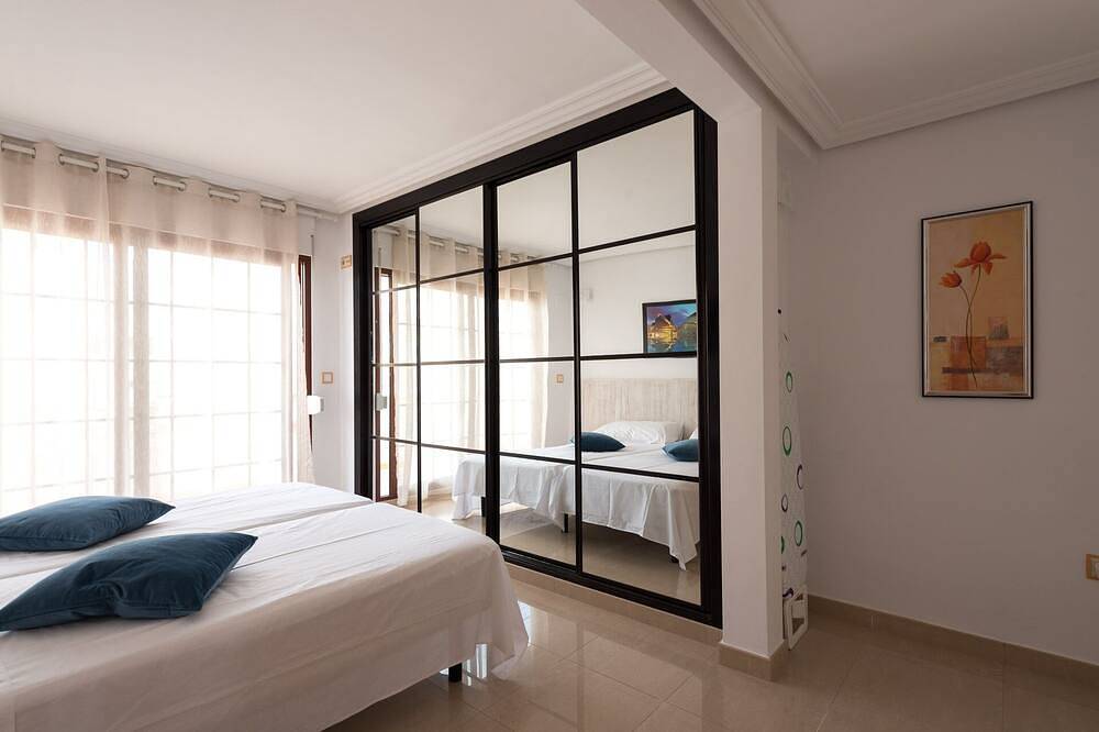 Entire apartment, Beautiful apartment in front of the beach in Playa Carrer La Mar, el Campello