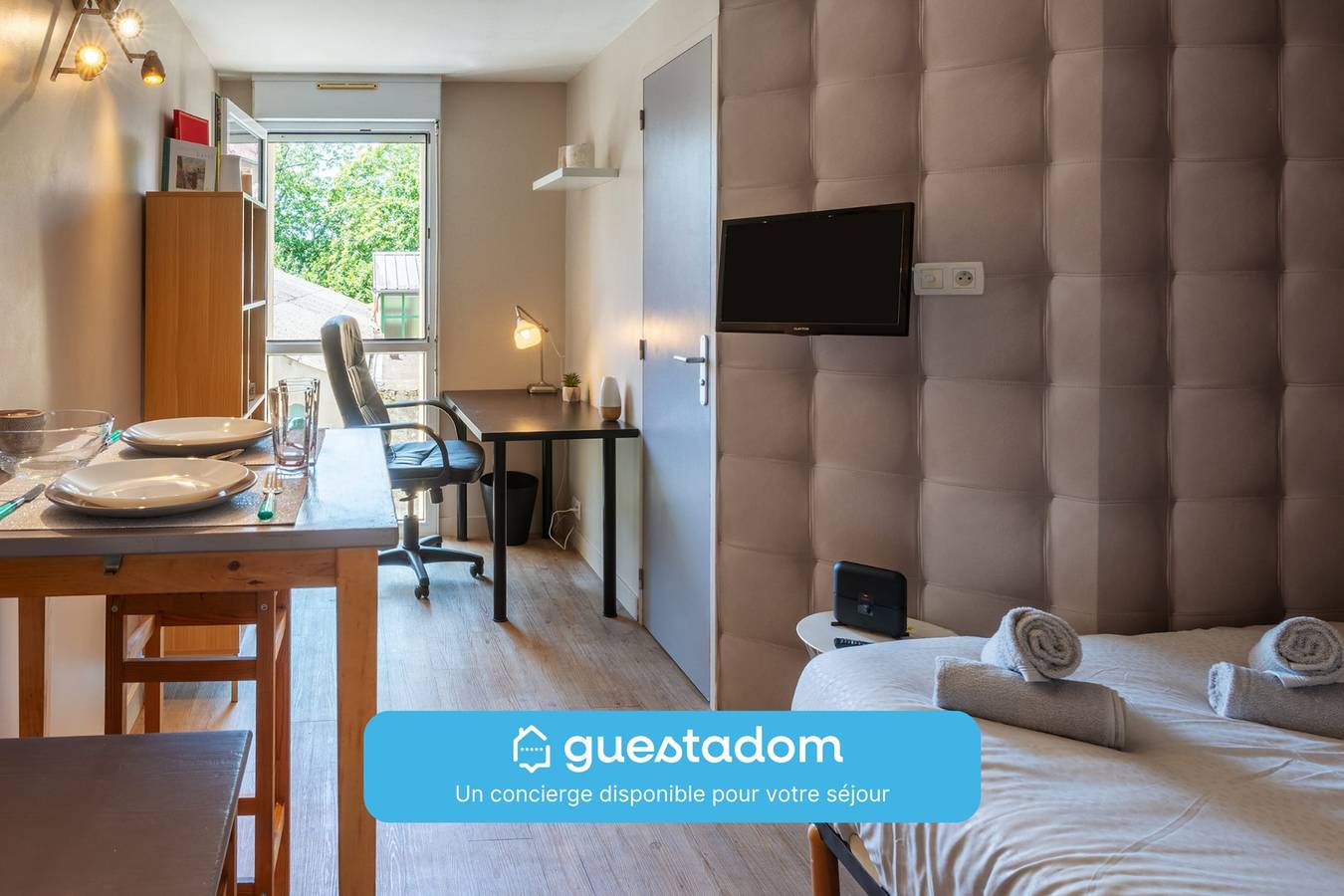 Ganze Wohnung, La Lullaby - Wifi - Gare - Parking in Laval, Mayenne
