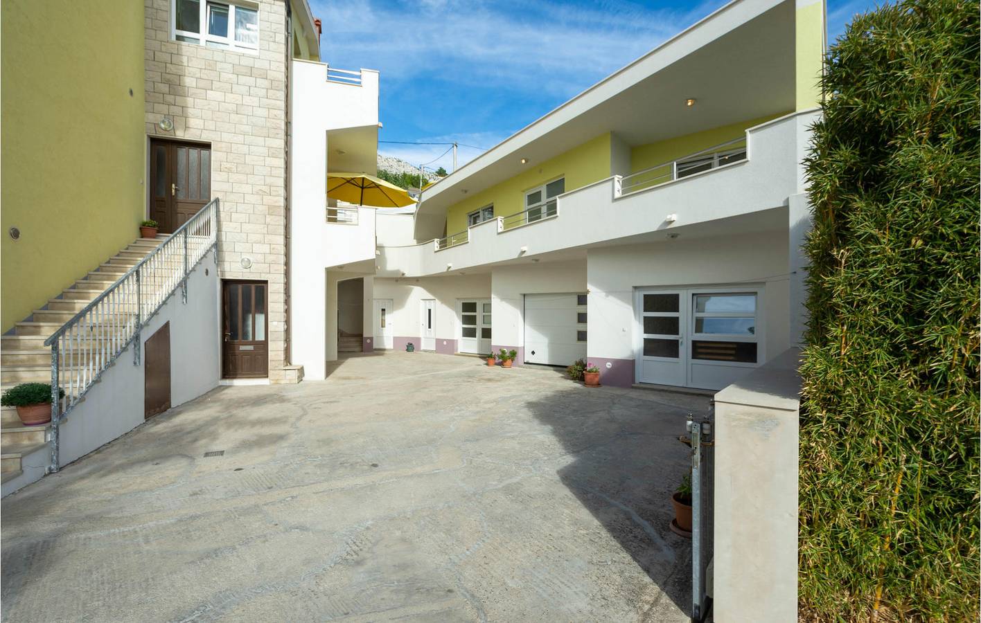 Ganze Ferienwohnung, Ferienwohnung für 8 Personen mit Terrasse in Lokva Rogoznica, Split-Dalmatien