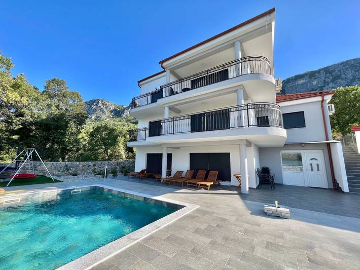 Ferienhaus für 18 Personen, mit Pool und Garten in Kvarner Bucht - 2