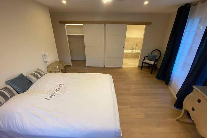 Location de vacances pour 18 personnes, avec jardin, animaux acceptés à Mouans-Sartoux - 2