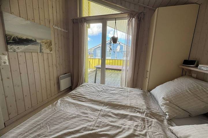 Ferienhaus für 6 Personen, mit Garten und Terrasse sowie Whirlpool und Sauna in Büsum-Wesselburen - 4