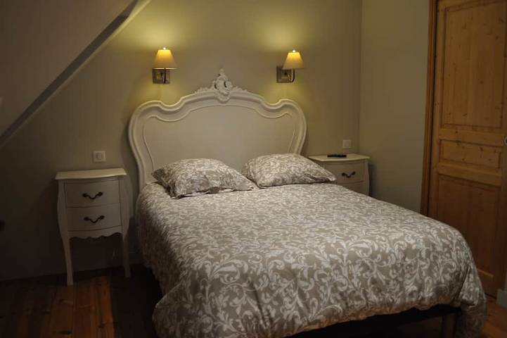 Gîte pour 5 personnes, avec jacuzzi et jardin ainsi que piscine et sauna, animaux acceptés à Forest-l'Abbaye - 2