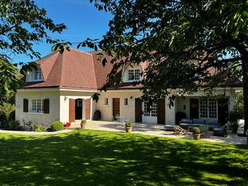 Gîte pour 10 personnes, avec vue et jardin, animaux acceptés à Gonneville-sur-Mer
