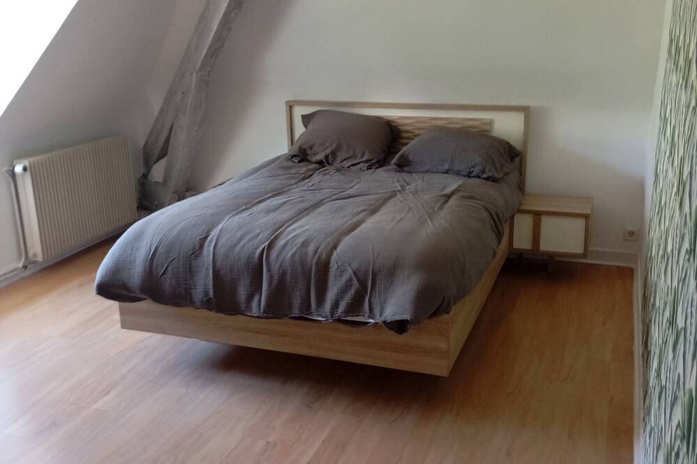 Entire apartment, Renovated, air-conditioned apartment in Tulle, Tulle region
