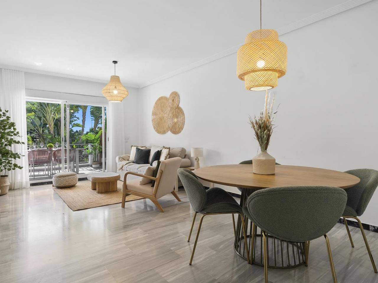 Apartamento vacacional entero, Apartamento en Medina Garden para 4 personas | 201 in Medina Gardens, Marbella