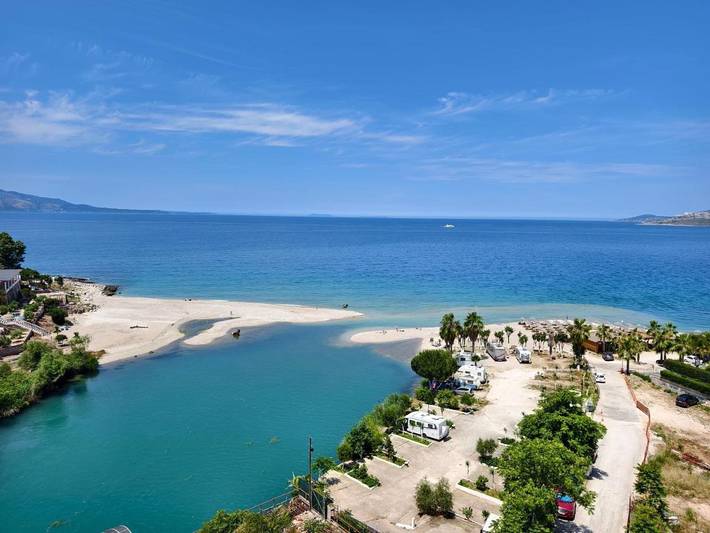 Apartamento para 3 personas, con balcón y vistas en Albania