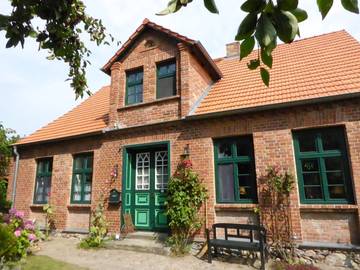 Ferienwohnung für 4 Personen, mit Terrasse in Wustrow