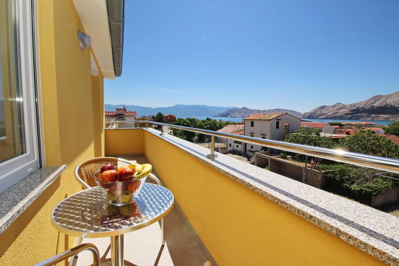 Ganze Ferienwohnung, Ferienwohnung in Baška mit Eigenem Balkon in Baska, Krk