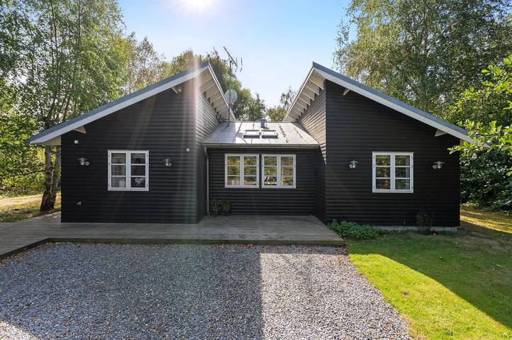Ferienhaus für 8 Personen, mit Terrasse und Garten in Gedser
