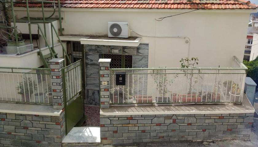Ganze Wohnung, Apartment „Giannis and Aristi's House“ mit Meerblick, Wlan und Klimaanlage in Kavala, Kavala Region