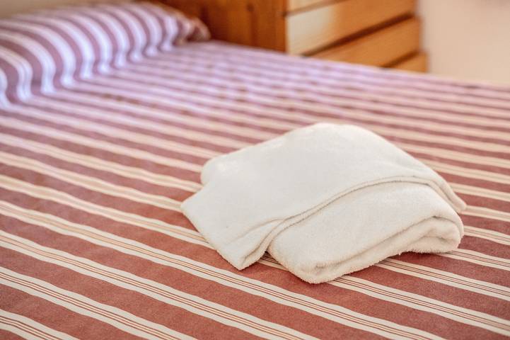 Entire apartment, Apartment 'La Capannuccia B' with Shared Garden, Wi-Fi, and Air Conditioning in Al Cartello, Orbetello