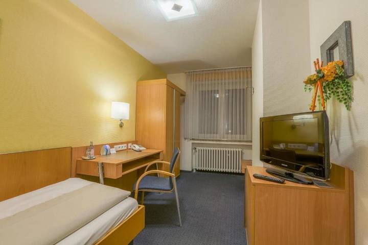 Hotel für 2 Personen, mit Terrasse und Garten in Herford - 2