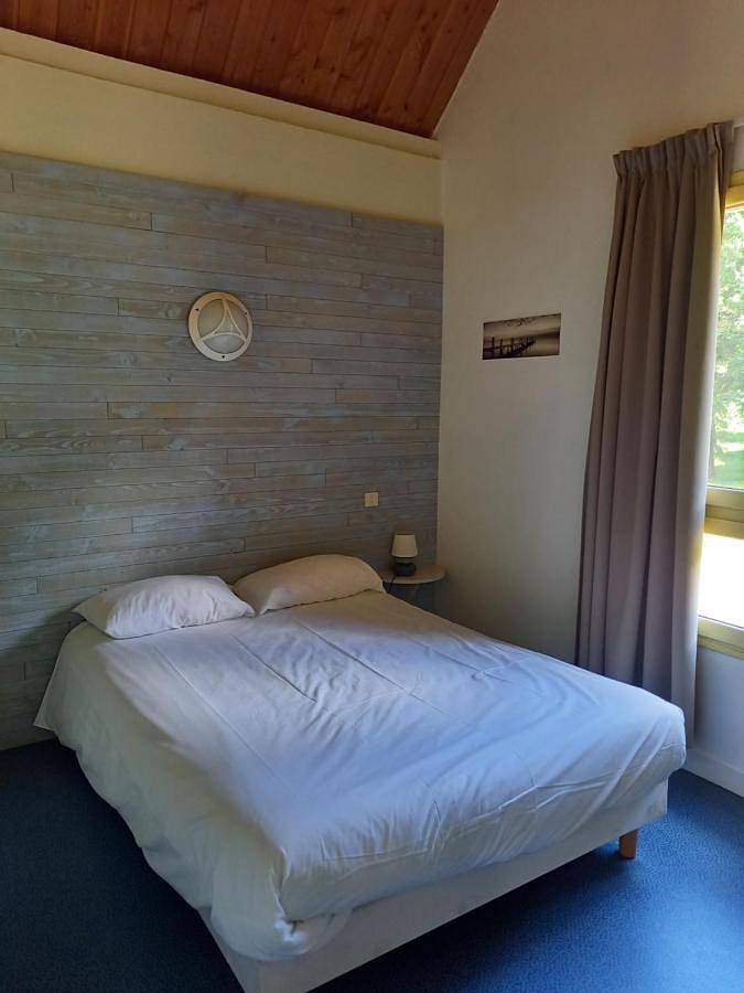 Hôtel pour 3 personnes, avec jardin et terrasse, animaux acceptés à Aubazines - 3