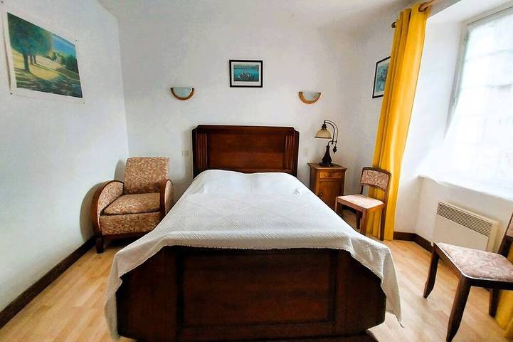 Location de vacances pour 9 personnes, avec jardin à Trégon - 2