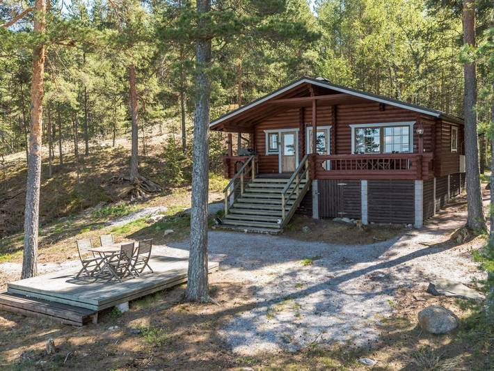 Ferienhaus für 6 Personen, mit Terrasse und Sauna in Südfinnland