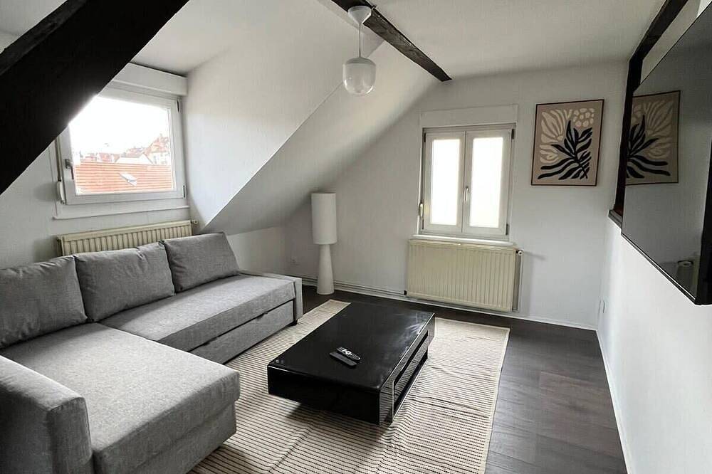 Entire apartment, Soh Rent Schiltigheim Appartement 2 Pièces duplexe - Tv - wifi in Schiltigheim, Strasbourg region