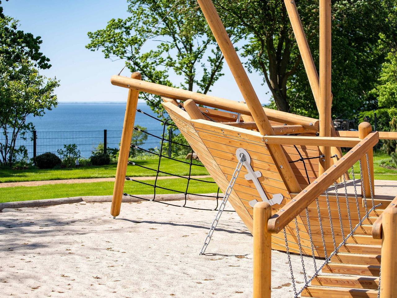 Ganze Ferienwohnung, Haffhäuser am Stettiner Haff Haus 1 Golf Special buchbar - Ferienwohnung V in Zirchow, Usedom