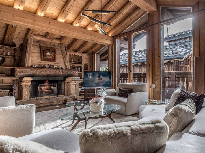 Chalet pour 10 personnes, avec balcon ainsi que sauna et jacuzzi dans Courchevel 1850