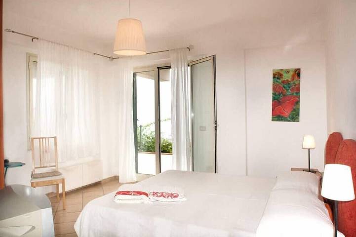 Villa margherita mare .... relax..... piscina privata ….un sogno solo per Voi in Santa Teresa di Riva, Provincia di Messina