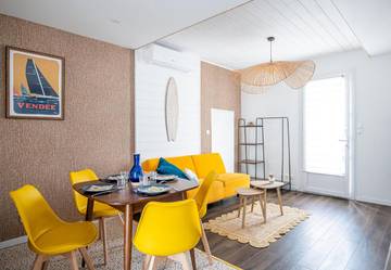 Gîte pour 4 personnes, avec jardin à Lairoux