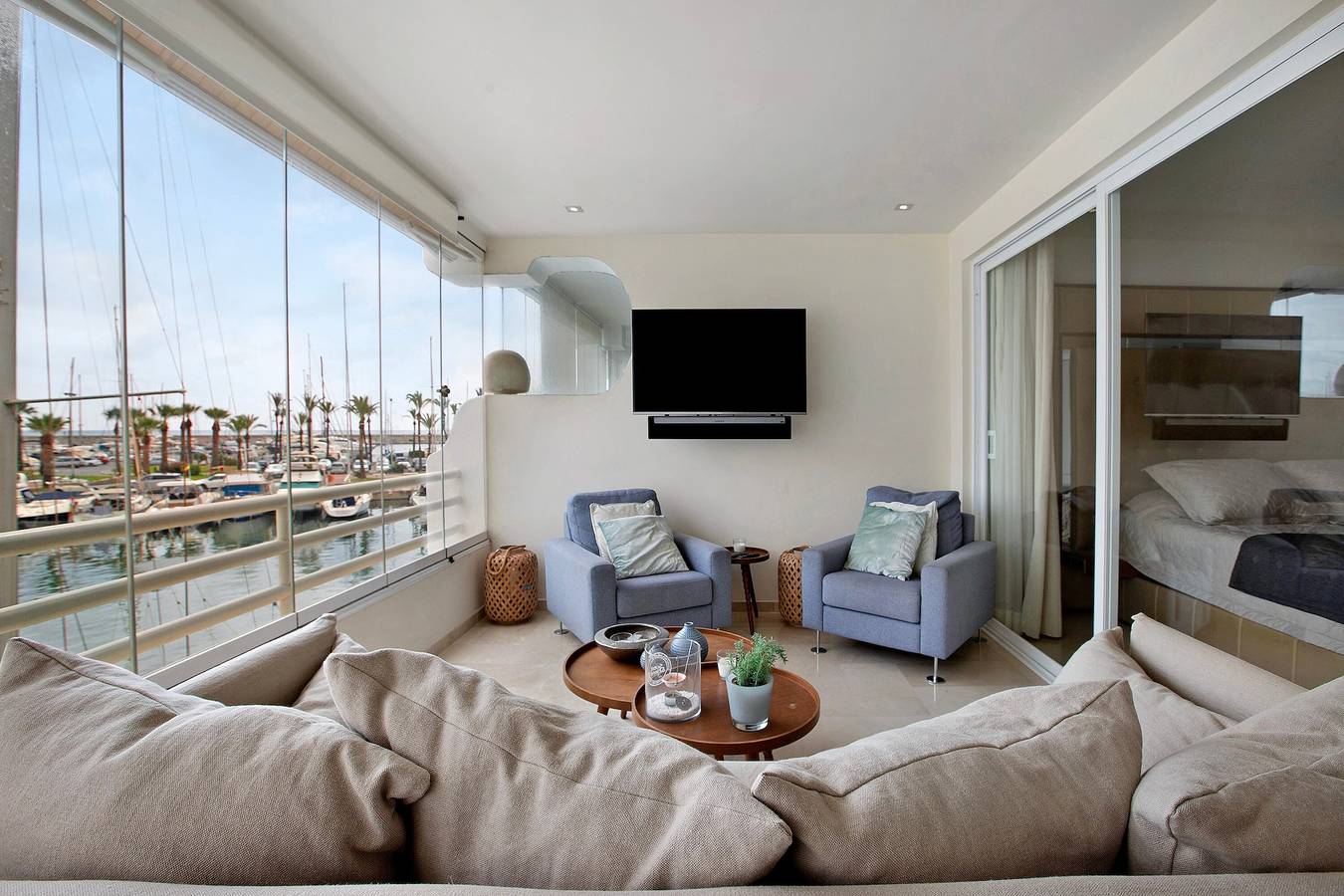 Appartement entier, Appartement "Puerto Marina Exclusive" avec vue sur la mer et Wi-Fi in Benalmádena Costa, Costa del Sol