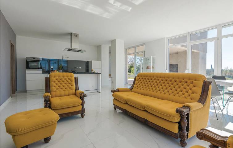 Ferienhaus für 6 Personen, mit Terrasse in Petrcane - 2