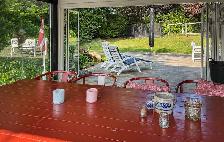 Ferienhaus für 8 Personen mit Terrasse in Gilleleje, Kattegat Küste
