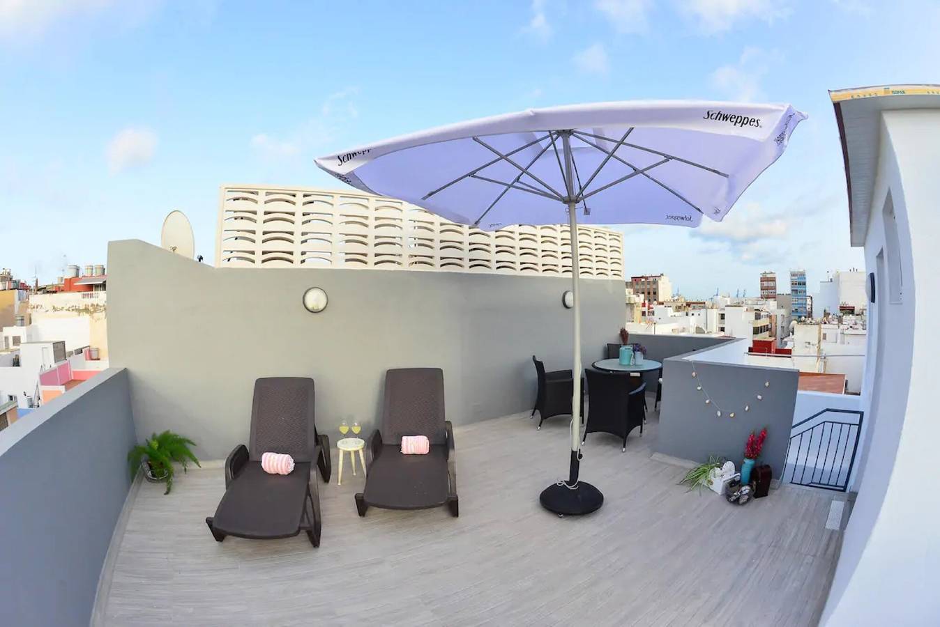 Apartamento inteiro, Marina de férias com vista para a montanha, terraço e Wi-Fi in La Isleta, Las Palmas (Espanha)