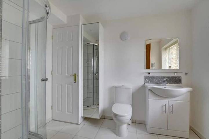 Riverside Cottage is a quiet haven for two. Right on the East Stour river. in Mersham, Ashford region