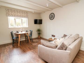 Cottage for 2 People in Ceredigion, Mid-Wales, Photo 2