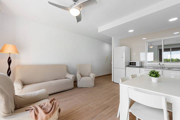 Ferienhaus "Casa Mar de Frente" mit Meerblick, privater Terrasse und Wlan in Playa del Palo, Malaga